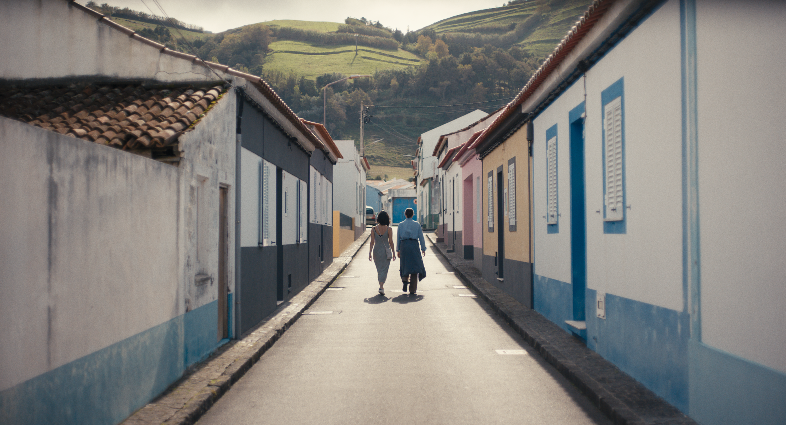 Exclusive from the 2025 Tribeca Film Festival: Honeyjoon Delivers a Memorable Story of Connection in the Face of Loss